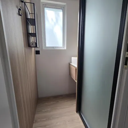 Mobil-home Avec Jacuzzi Et Climatisation Camping Gouvieux